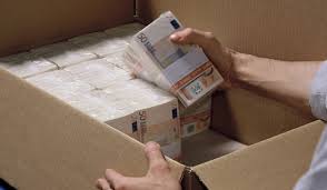 تونس : القبض على كامروني أراد شراء نزل بطبرقة بأموال مزيّفة